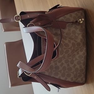 Coach Lori shoulder bag signature canvas